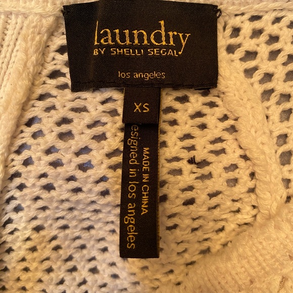 LAUNDRY By Shelli Segal White Crochet Dress With Buttons Down The Back - Picture 16 of 16